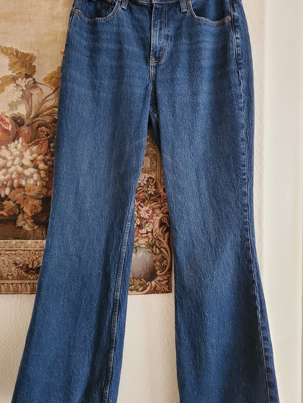 A&F Curve Love High Rise Flare Jeans 30L